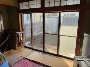 施工前の窓の様子 施工前の窓の様子