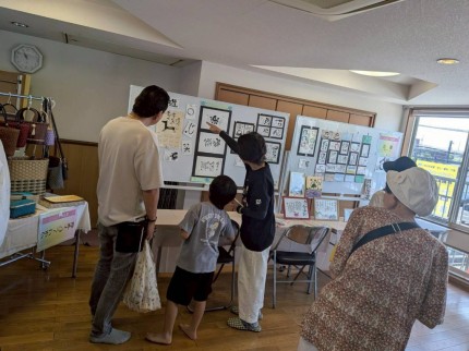 カルチャー教室で作った作品を展示
