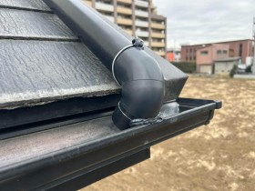 新しい雨樋への交換後