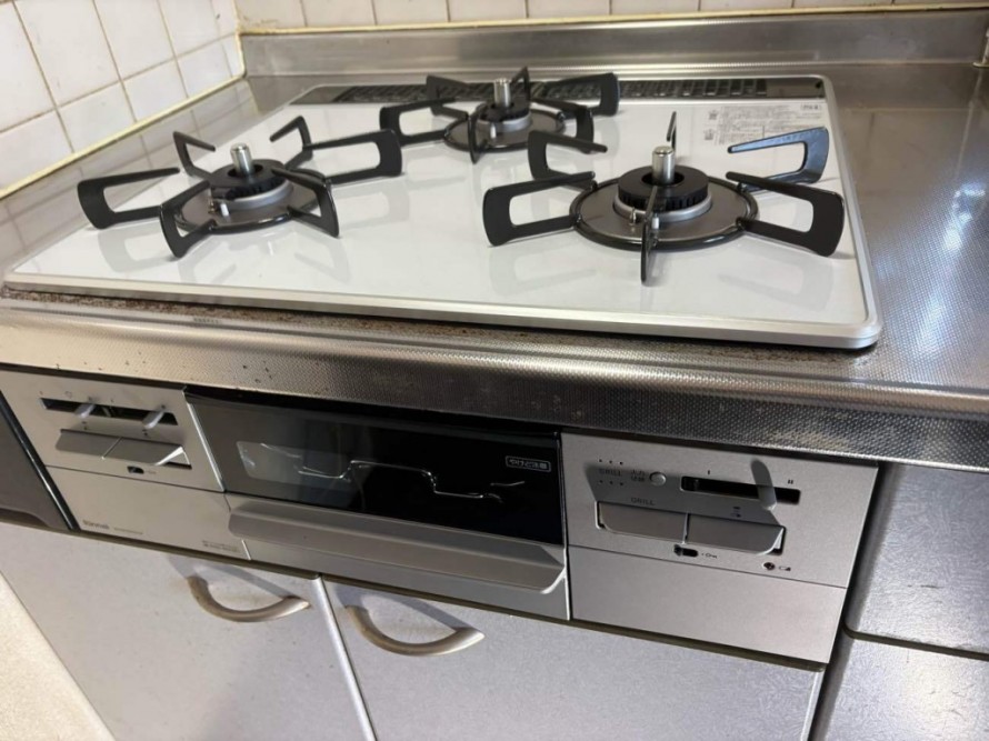 交換後の新しいビルトインコンロ