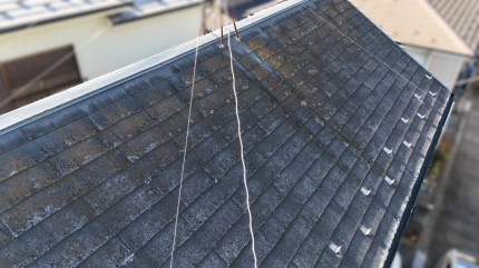 屋根全体のドローン撮影画像