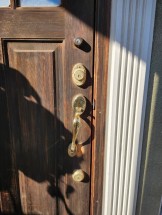 交換する前のサムラッチ錠 交換する前のサムラッチ錠