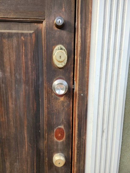 交換後のドアノブ