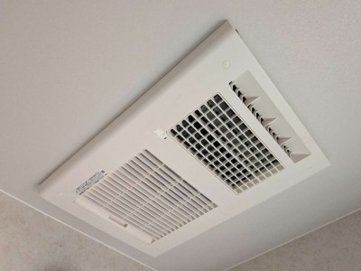 交換後の浴室暖房機