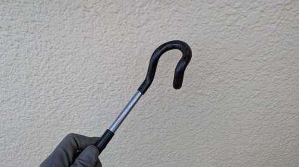 交換にはこのような道具を使います