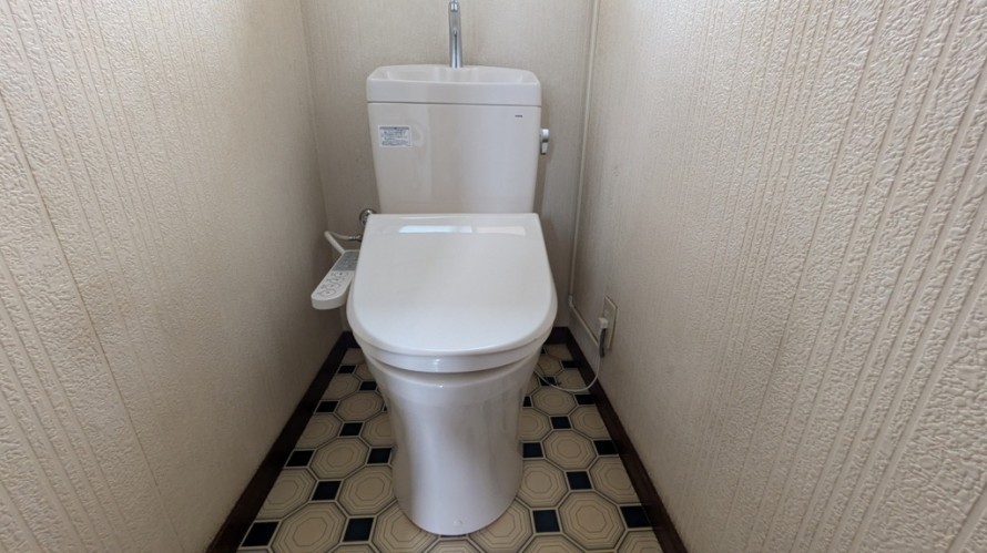 施工後のトイレの様子