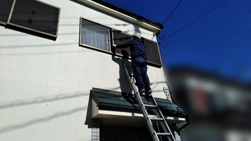 こんな所に鳥の巣が 川越市 リフォーム リノベーション 川合住宅設備